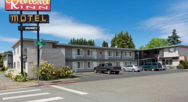 Riviera Inn Motel