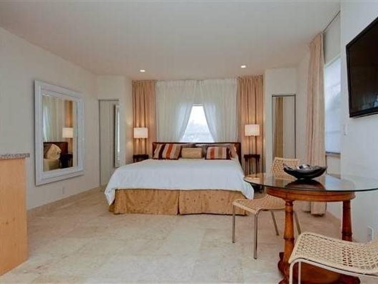 Hotel Seacrest