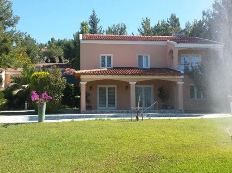 Peninsula Pineclub Boutique Hotel