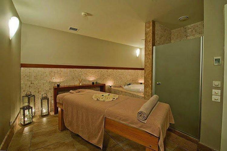Mavi Kelebek Tatil Koyu