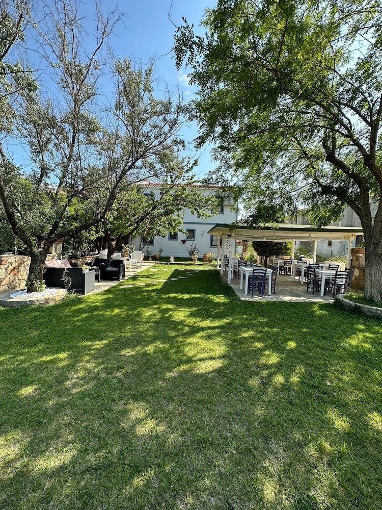 Bozcaada Kirli Otel