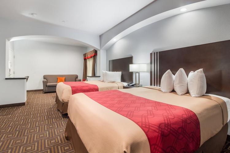 Scottish Inns Suites