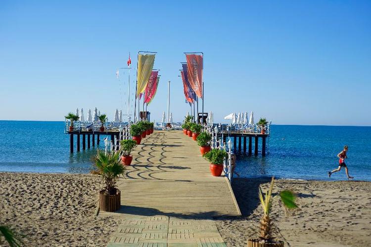 Limak Arcadia Sport Resort Hotel