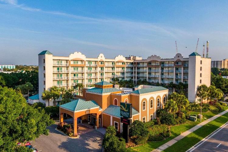 Quality Suites Orlando  Convention Center Area