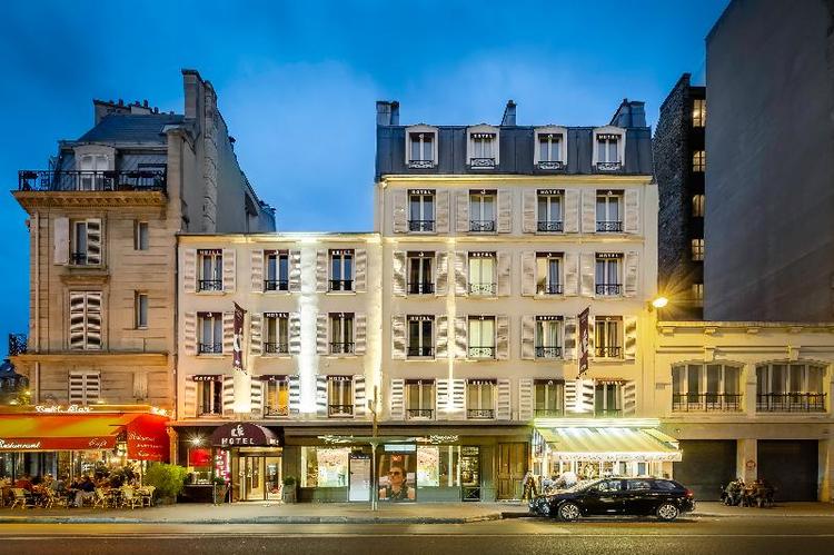 Courcelles Etoile