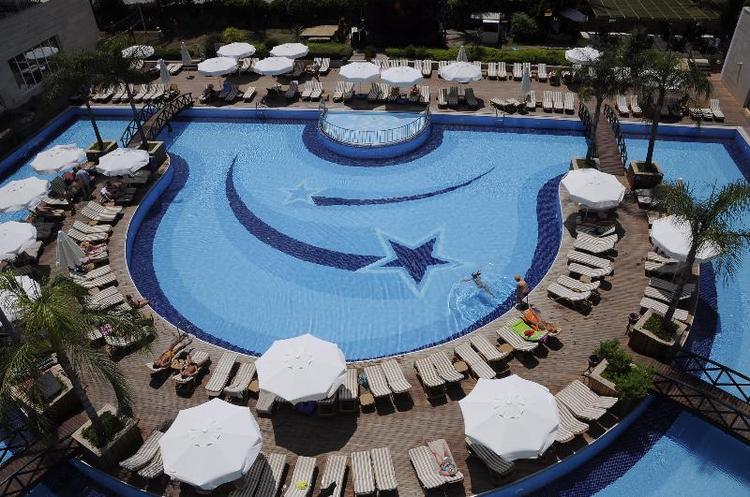 Meder Resort Hotel