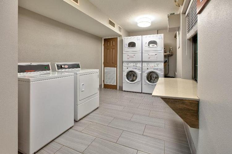 Staybridge Suites Corning