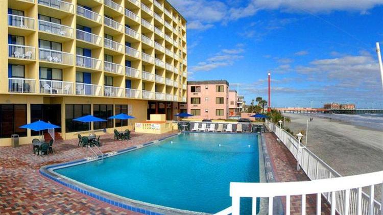 Comfort Inn & Suites Daytona Beach Oceanfront
