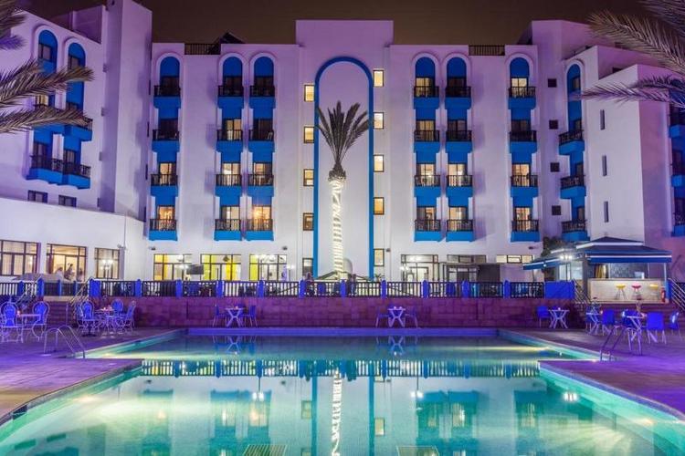 Oasis Hotel & Spa