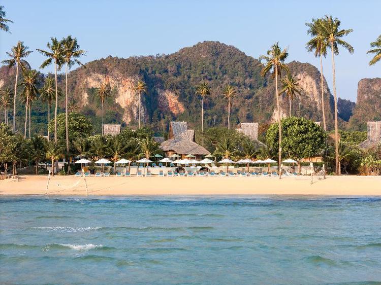 SAii Phi Phi Island Village