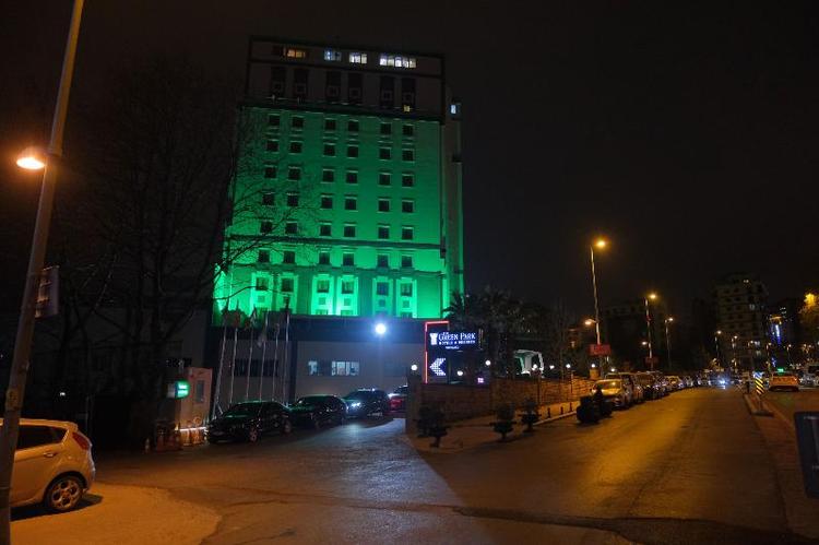 The Green Park Bostanci