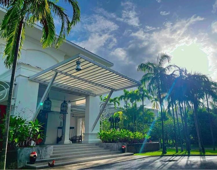 The Old Phuket Karon Beach Resort
