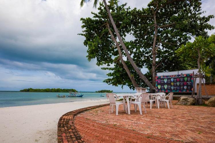 Samui Natien Beach Resort