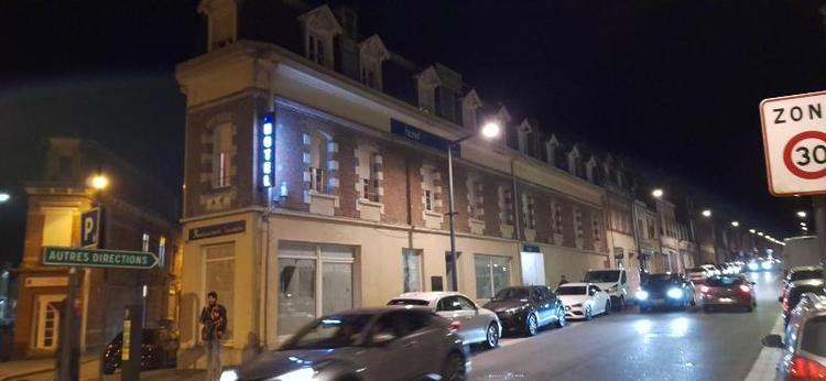 Hotel Le Casino Saint Quentin Gare
