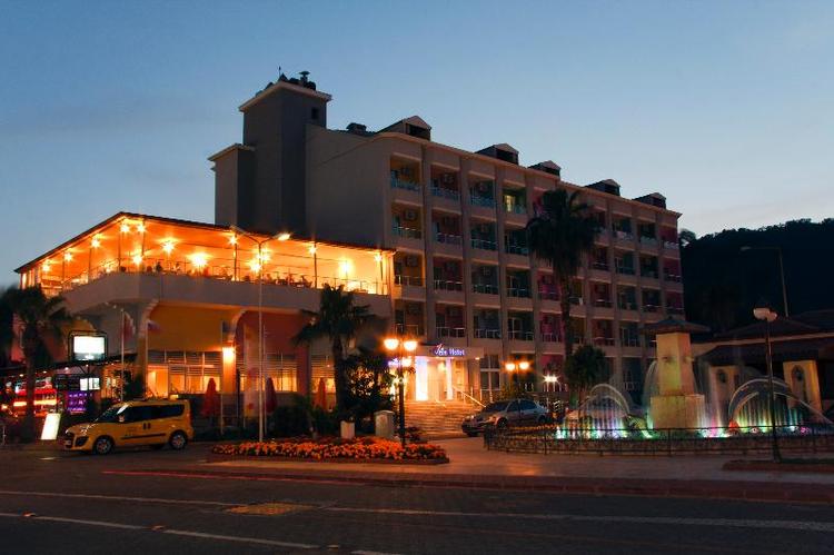 Vela Hotel