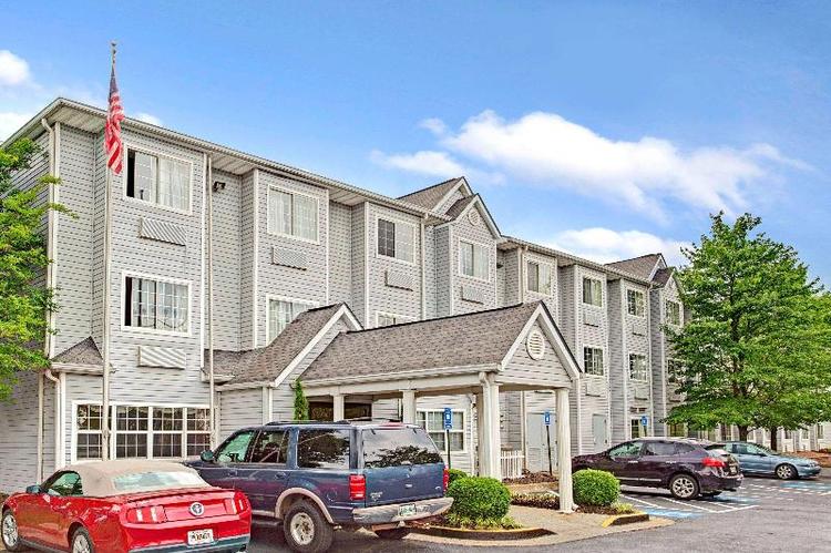 Microtel Inn & Suites by Wyndham Atlanta Airport