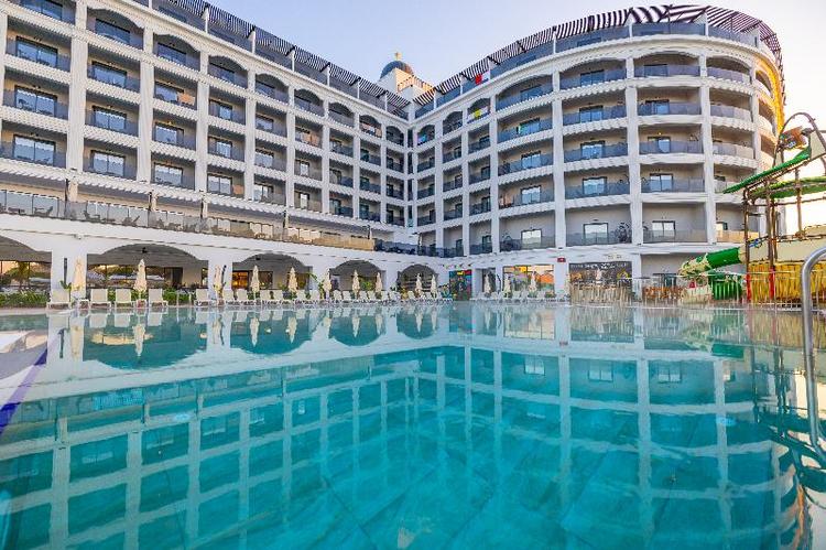 Side Moon Palace Hotel