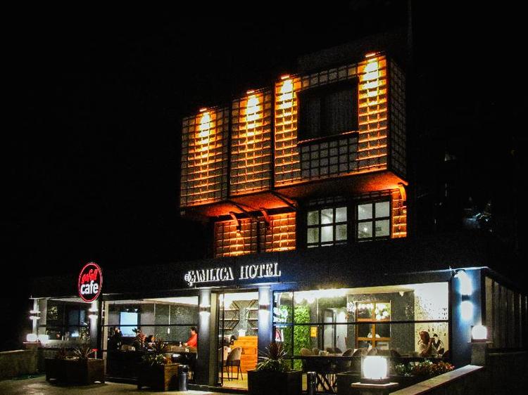 Çaml?ca Hotel