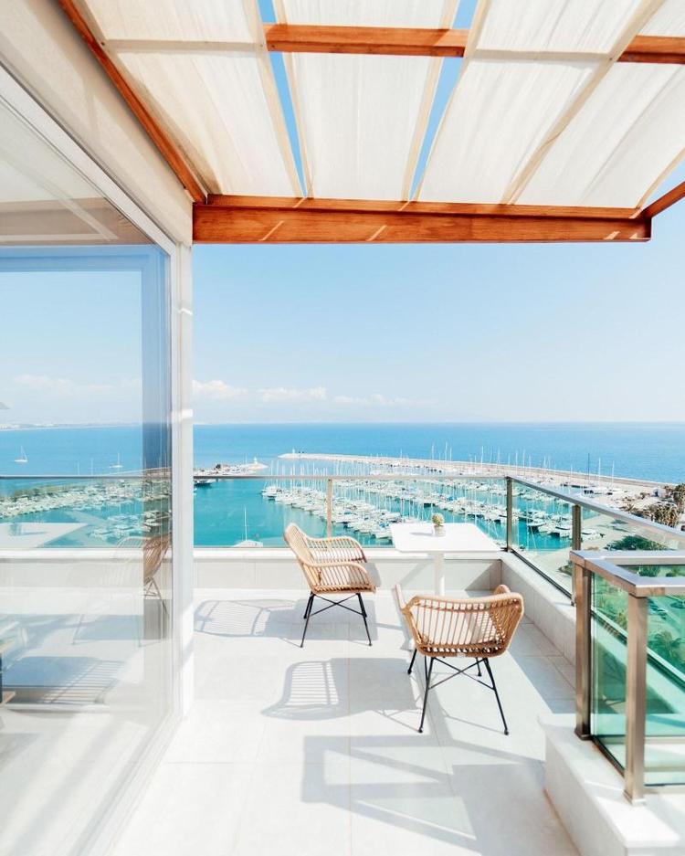 Fortunella Suites