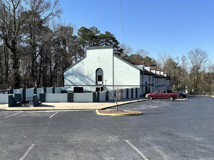 HomeTowne Studios Richmond, VA – W Broad St