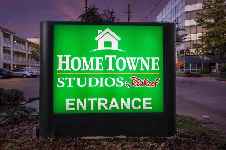 HomeTowne Studios Gainesville, GA