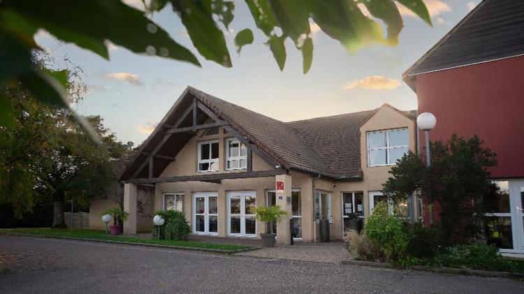 Hotel Nell