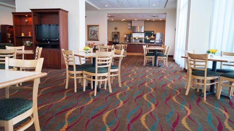 Clarion Suites At The Alliant Energy Center