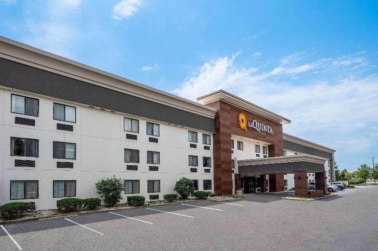 La Quinta Inn Indianapolis Airport/Executive Drive