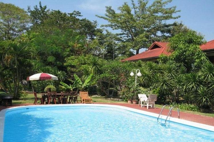 Eco Valley Lodge
