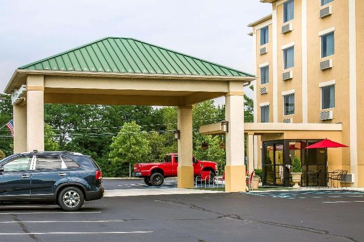 Comfort Inn & Suites Wilkes Barre - Arena