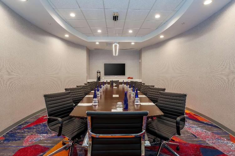 Doubletree by Hilton Hotel Atlanta Airport