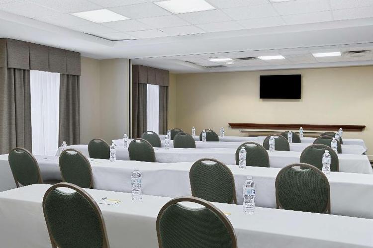 Hampton Inn Columbus North