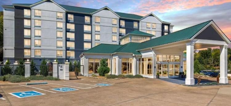 Crowne Plaza Nashville Airport by IHG