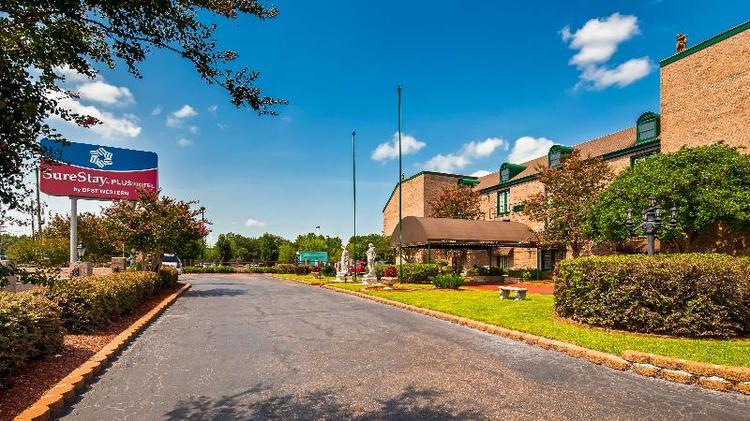 SureStay Plus Hotel by Best Western Baton Rouge