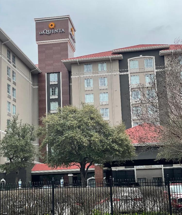 La Quinta Inn and Suites San Antonio Airport