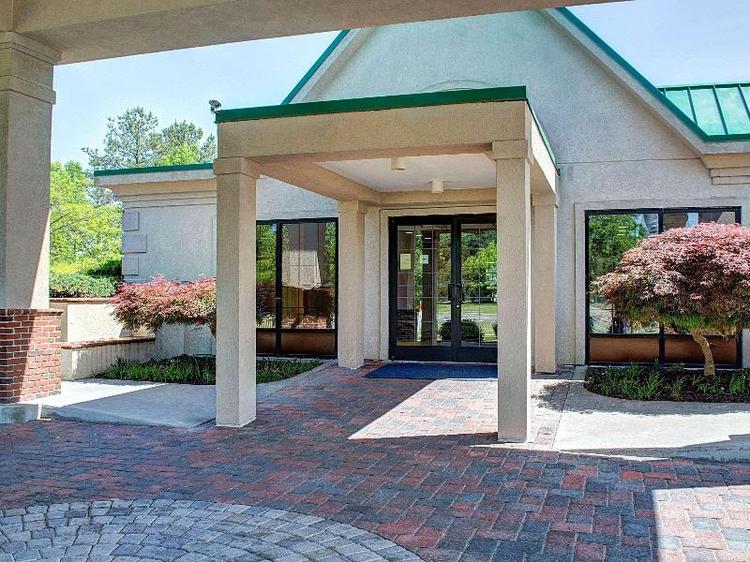 Quality Inn North Richmond