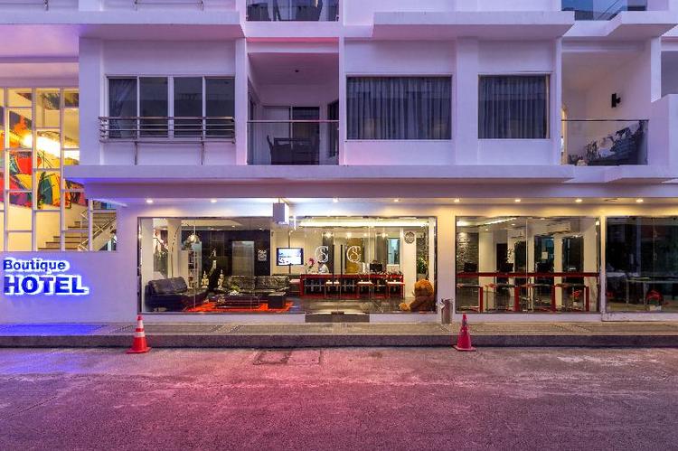 Grand Sunset Hotel