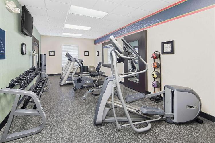 Hampton Inn & Suites Savannah-Airport