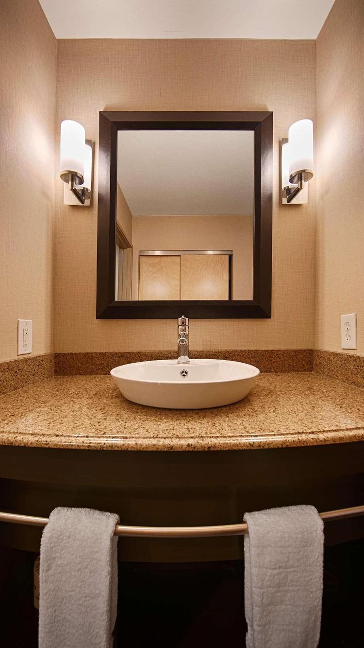 Sonesta Essentail Indianapolis Airport
