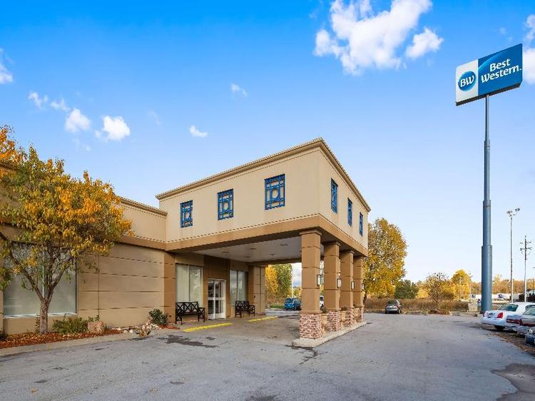 Best Western Crossroads Of The Bluffs