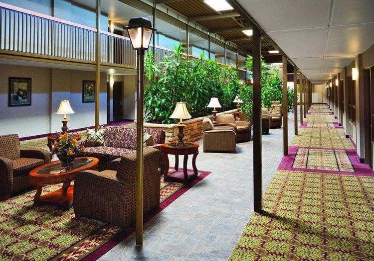 AmericInn by Wyndham Watertown