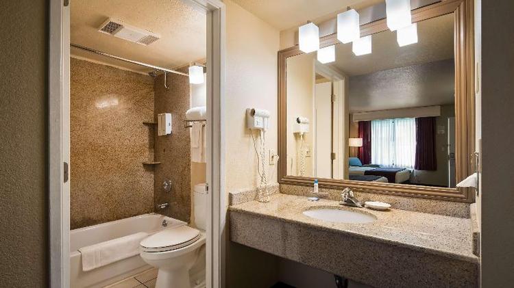 Best Western Heritage Inn