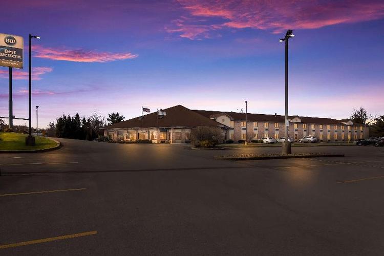 Park Inn by Radisson Grove City
