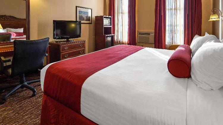 Best Western The Hotel Chequamegon