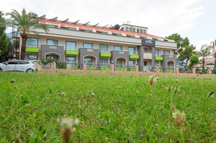 RICH MELISSA HOTEL