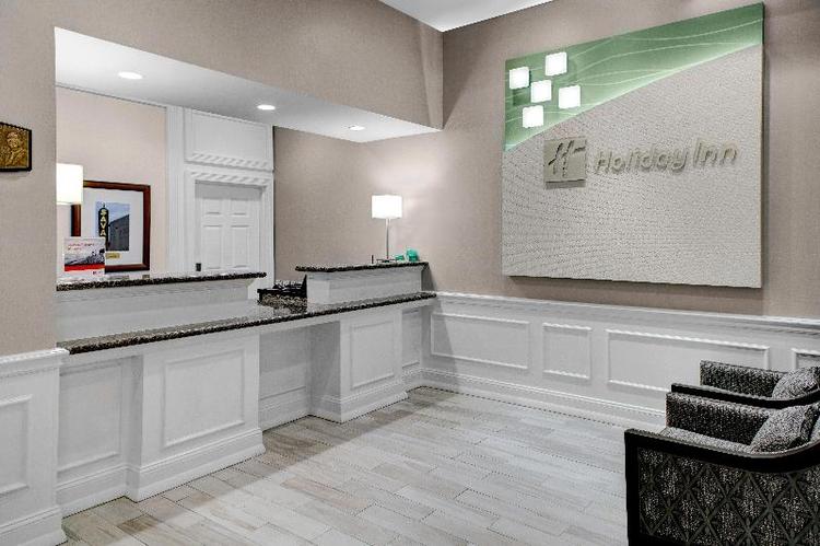 Holiday Inn Savannah Historic District IHG Hotel