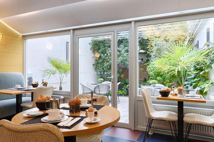 Hotel A la Villa des Artistes
