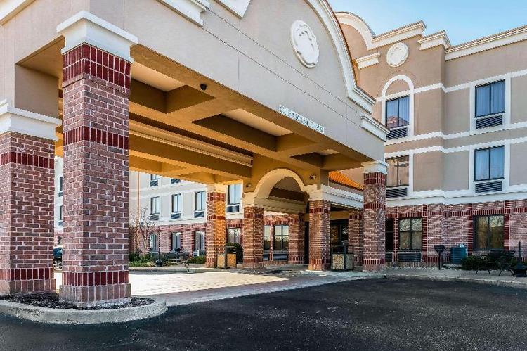 Comfort Inn & Suites Memphis Airport-American Way