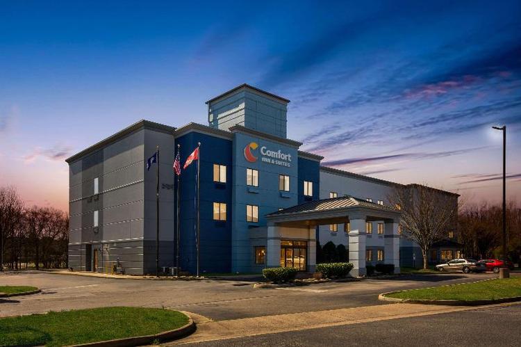 Sleep Inn & Suites