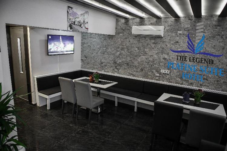 The Legend Platine Suite